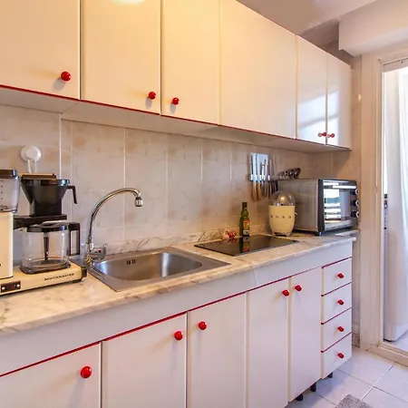 Lovely In With Kitchen